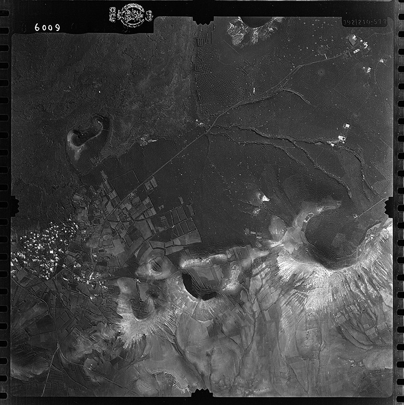 Fotografía aérea de Uga en 1954 I