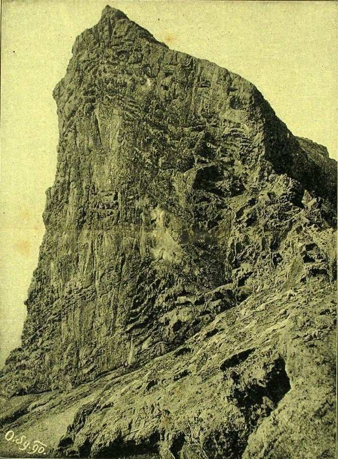 "Roque de la Capilla"