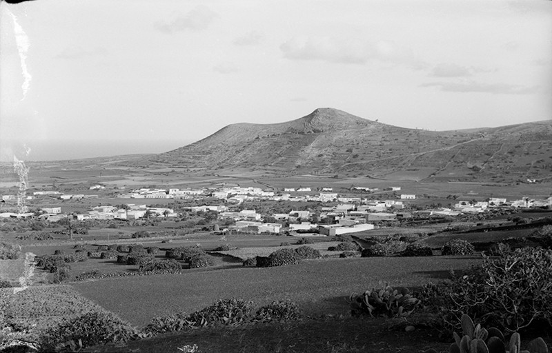 Vista del pueblo de Máguez I