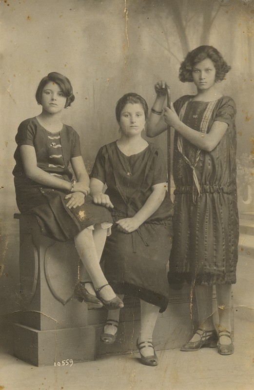 Retrato de tres damas
