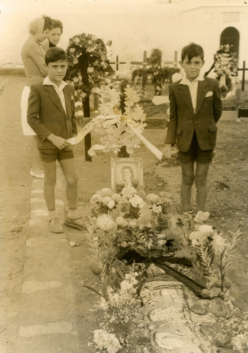 En el cementerio de Arrecife II