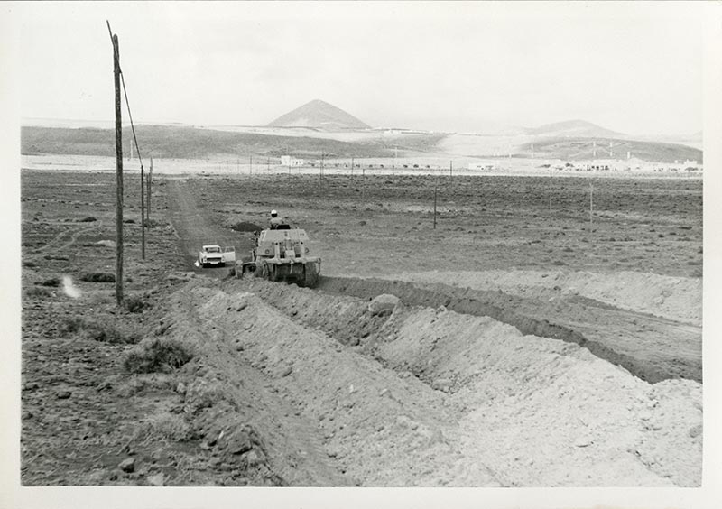 Construcción de la carretera a Puerto del Carmen IV