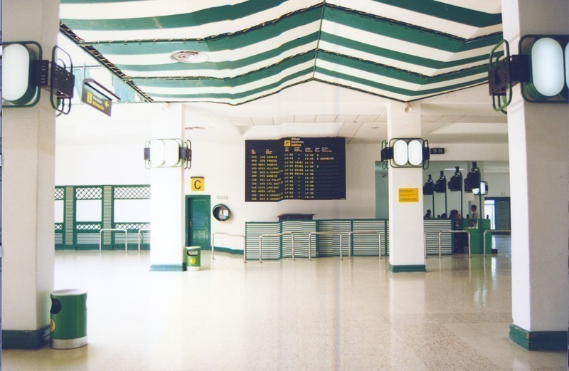 Antigua terminal del aeropuerto IV