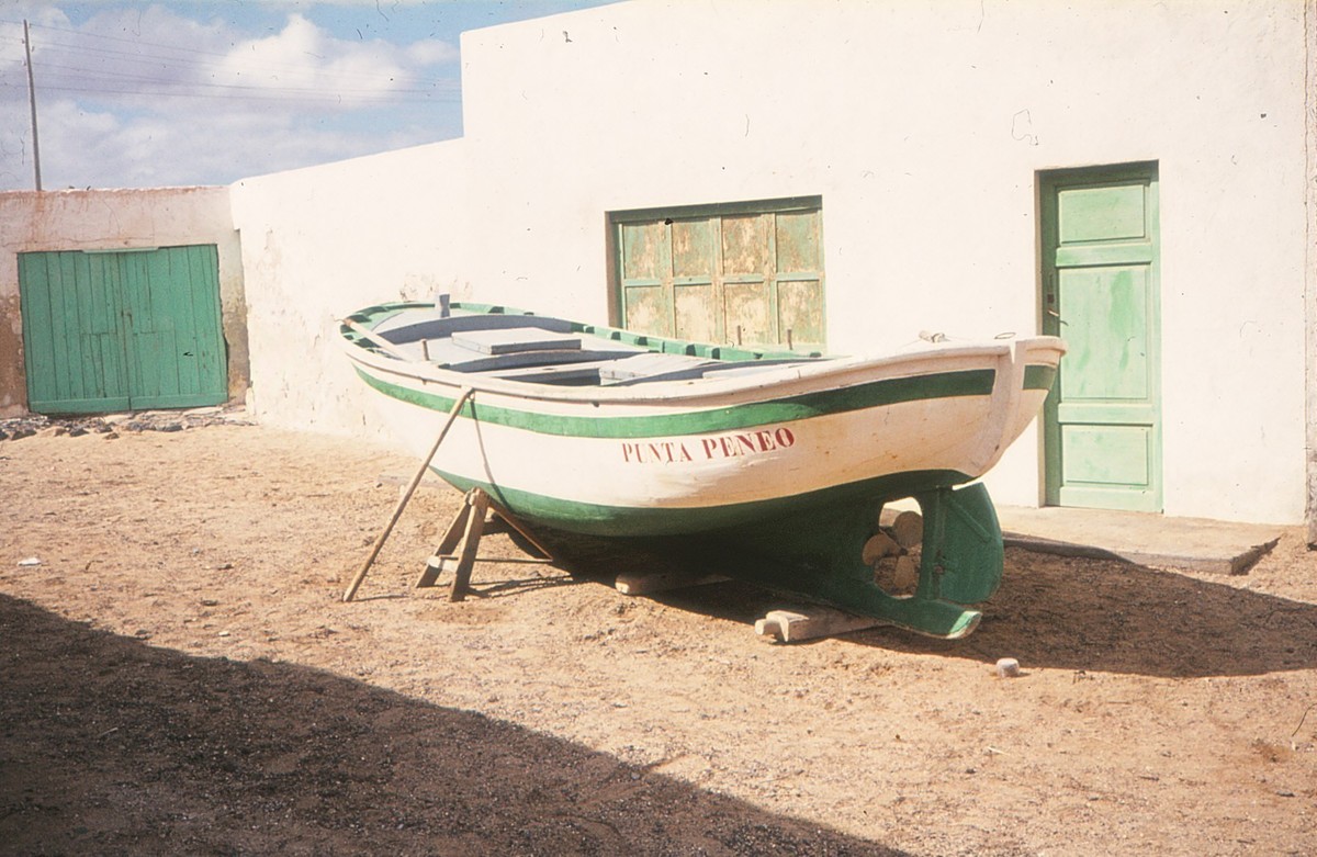 Barco de La Caleta