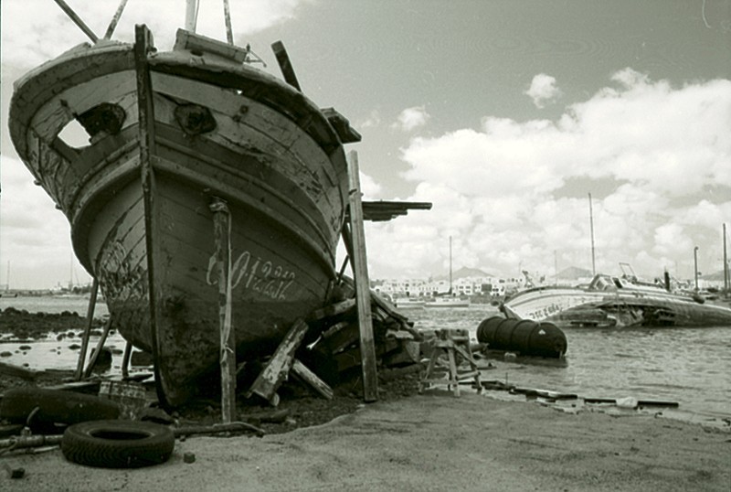 Barco en Puerto Naos