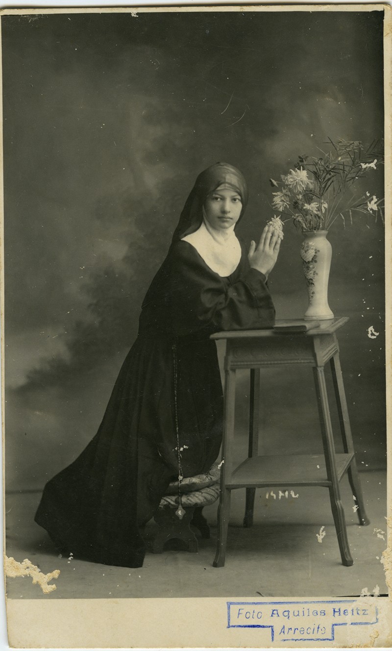 Retrato alumna de Margarita Martín II