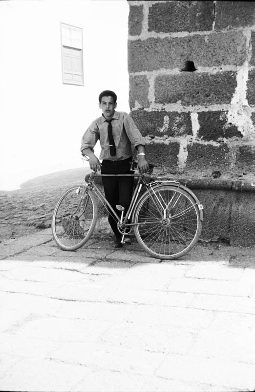 Retrato en bicicleta II