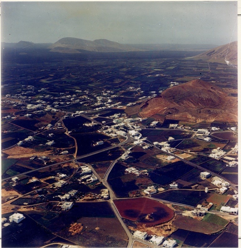 Imagen aérea del pueblo de Tinajo I