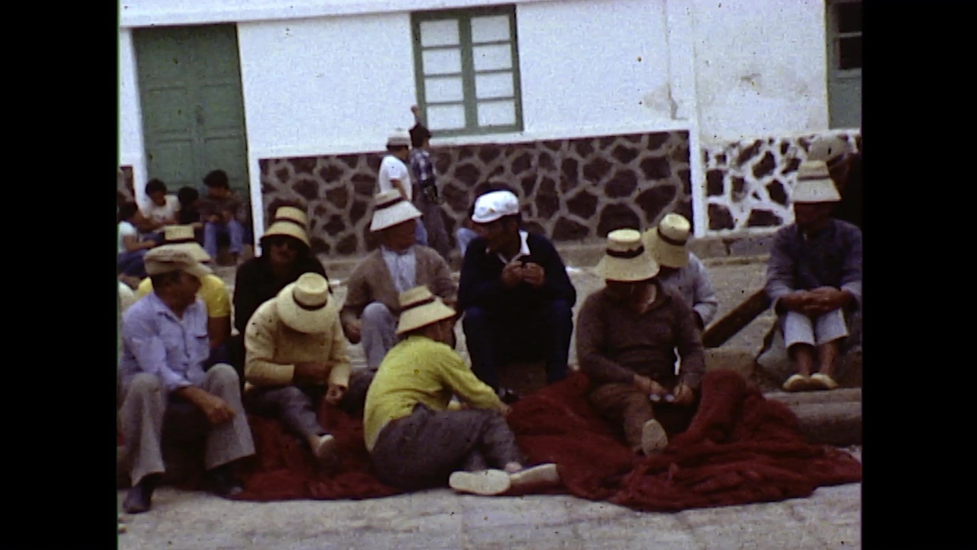 Transporte en Puerto Naos y en La Graciosa (c.1975)